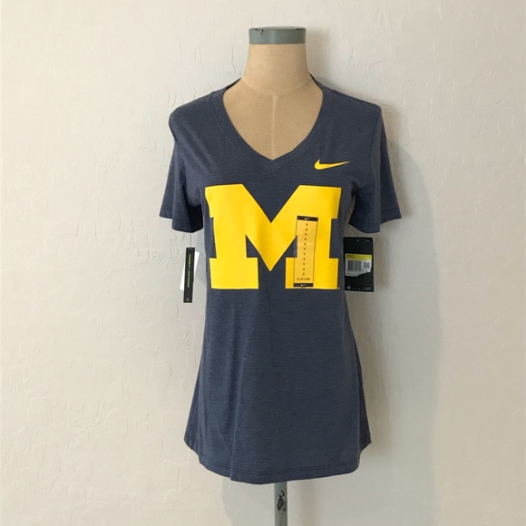 Nike Tops - University of Michigan Nike Women’s V-Neck T-Shirt NWT